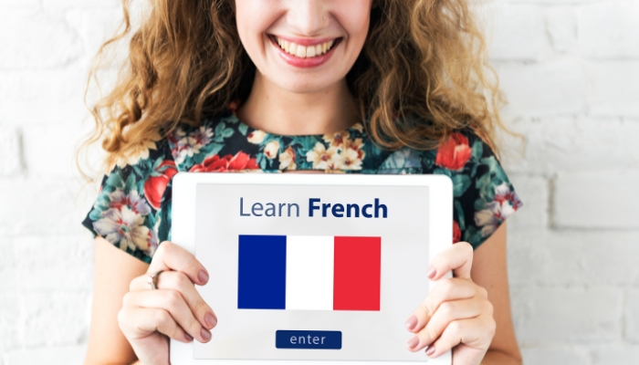 Chọn học tại trung tâm tiếng Pháp
