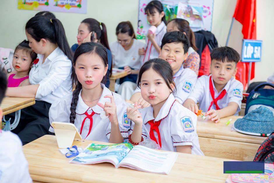 Khi tối ưu giao diện chưa đủ, bổ sung lớp thông minh